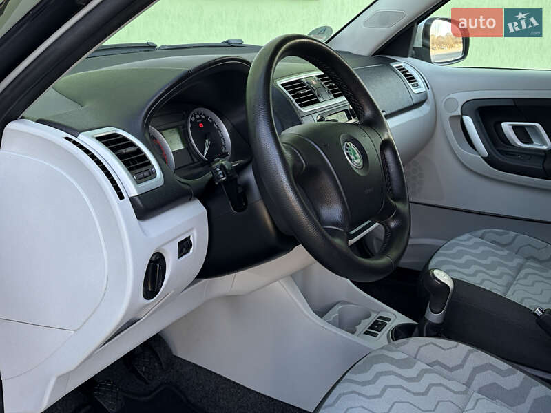 Хетчбек Skoda Fabia 2007 в Дрогобичі фото 48 Хетчбек Skoda Fabia 2007 в Дрогобичі