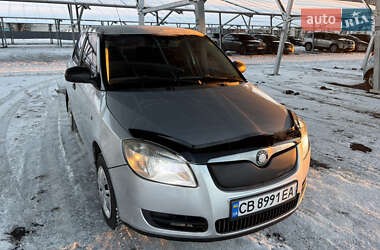 Хэтчбек Skoda Fabia 2008 в Киеве