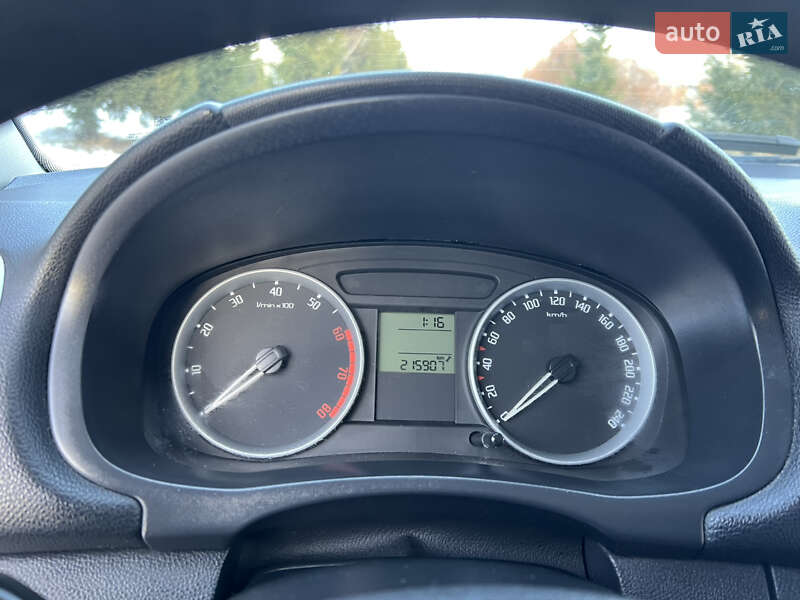 Хетчбек Skoda Fabia 2008 в Хмельницькому фото 28 Хетчбек Skoda Fabia 2008 в Хмельницькому