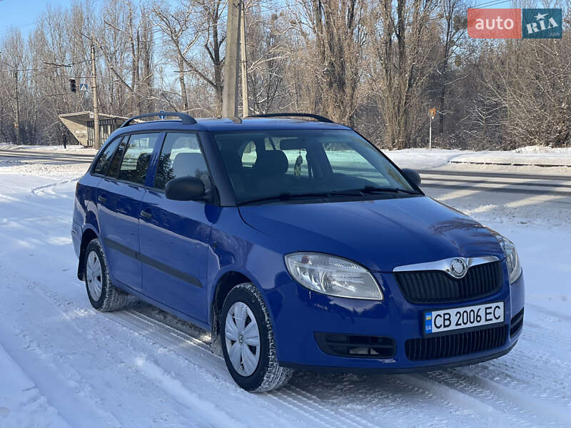 Універсал Skoda Fabia 2009 в Черкасах