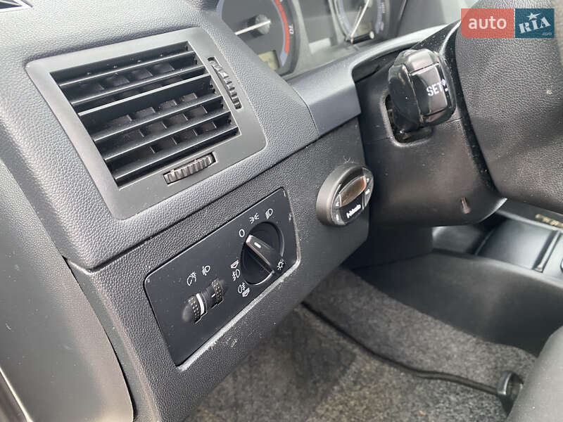 Универсал Skoda Fabia 2006 в Ивано-Франковске фото 21 Универсал Skoda Fabia 2006 в Ивано-Франковске