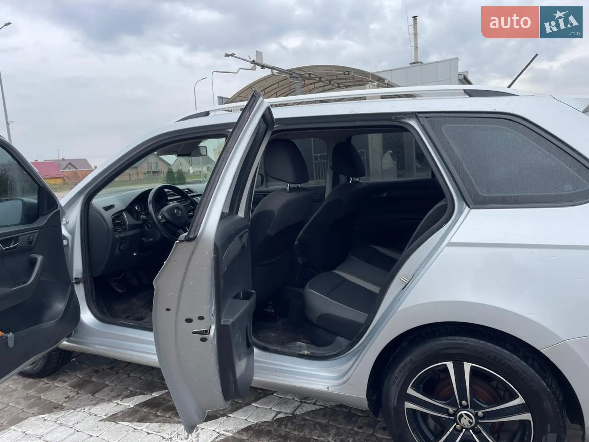 2015 Skoda Fabia - мініатюра 4