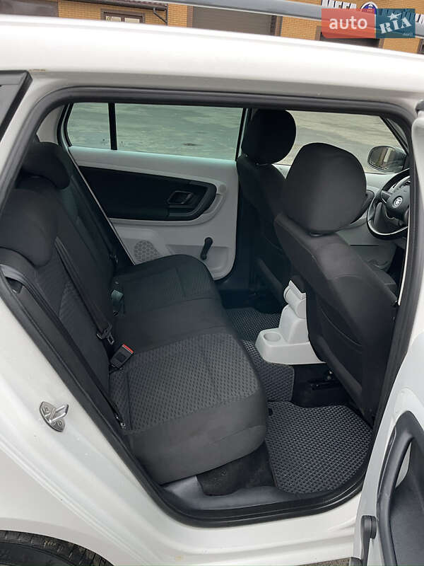 Универсал Skoda Fabia 2014 в Благовещенском