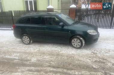 Универсал Skoda Fabia 2008 в Черновцах