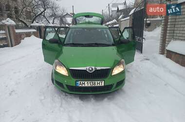 Хетчбек Skoda Fabia 2014 в Житомирі