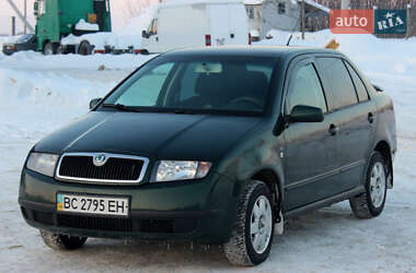 Седан Skoda Fabia 2002 в Кременце