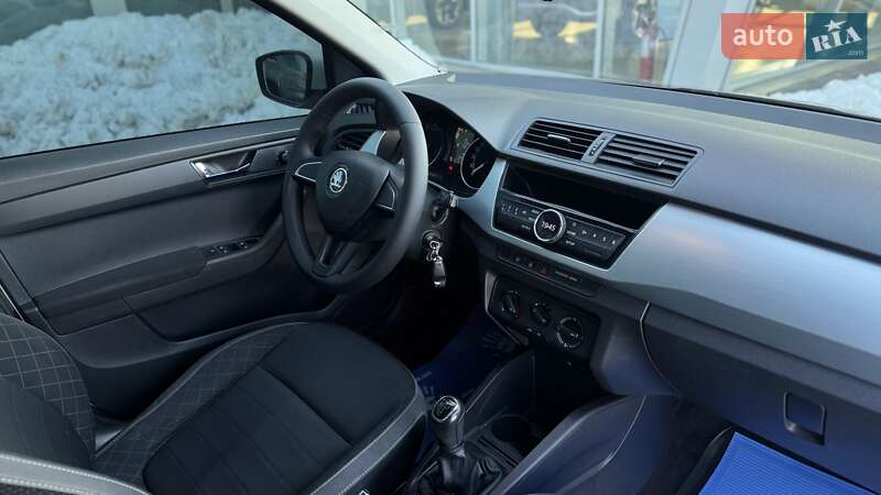 Хэтчбек Skoda Fabia 2019 в Мукачево
