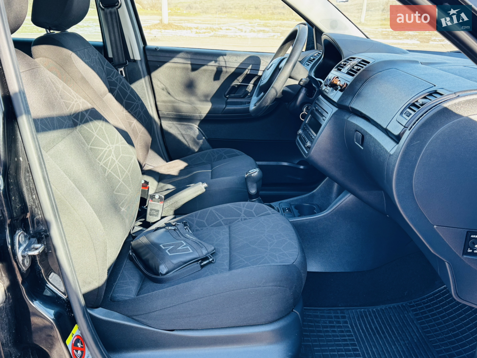 2012 Skoda Fabia - мініатюра 11