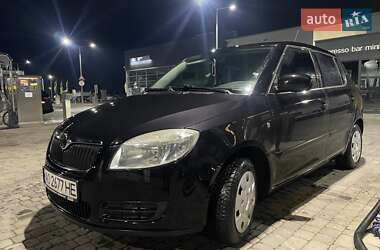 Хэтчбек Skoda Fabia 2008 в Мукачево