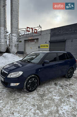Универсал Skoda Fabia 2013 в Днепре