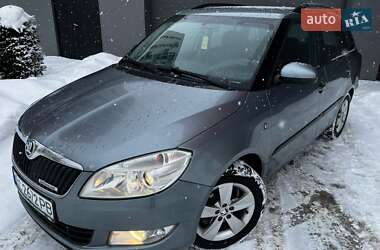 Хэтчбек Skoda Fabia 2013 в Львове