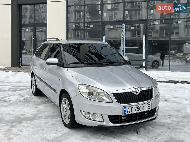 Универсал Skoda Fabia 2011 в Ивано-Франковске