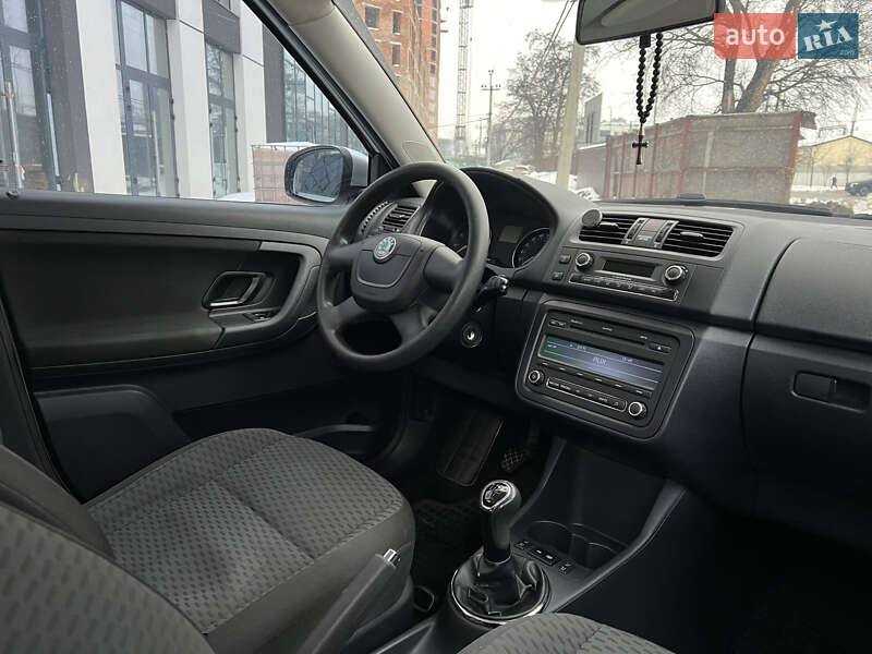 Универсал Skoda Fabia 2011 в Ивано-Франковске