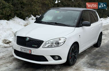 Хетчбек Skoda Fabia 2010 в Луцьку
