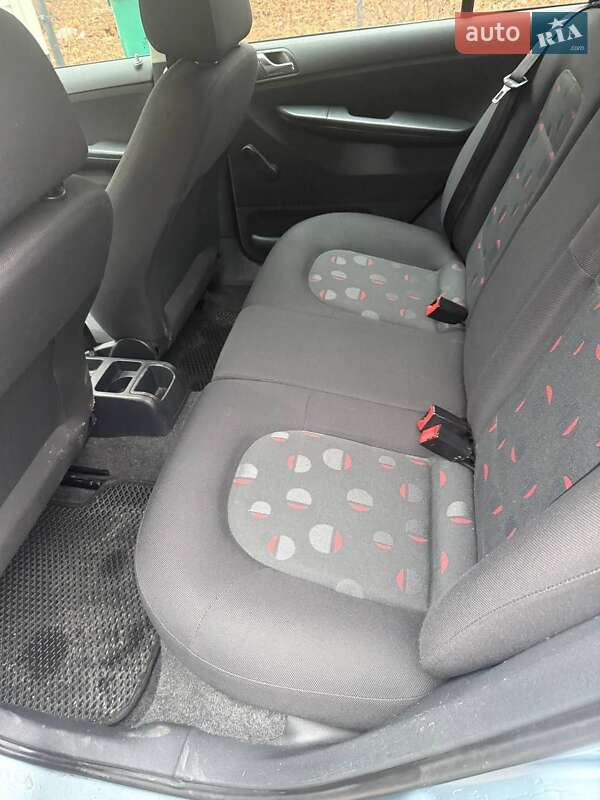 Универсал Skoda Fabia 2003 в Одессе