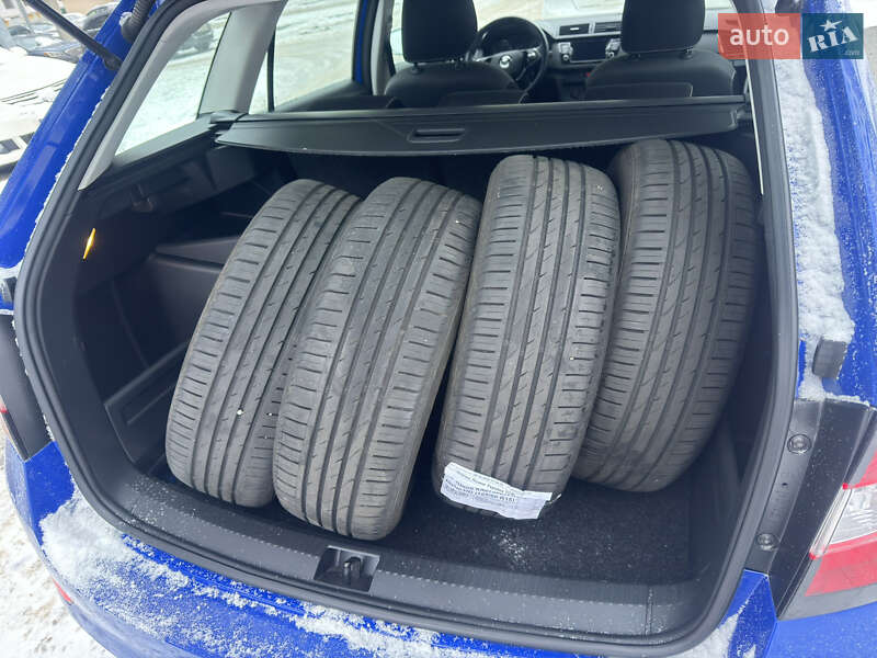 Универсал Skoda Fabia 2021 в Киеве