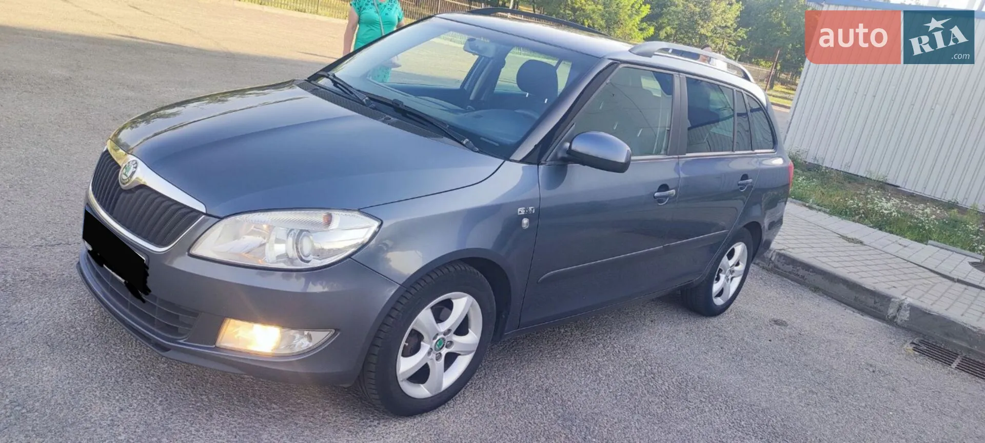 2011 Skoda Fabia - мініатюра 8