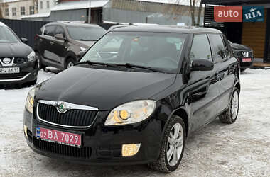 Хэтчбек Skoda Fabia 2008 в Виннице