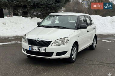 Хэтчбек Skoda Fabia 2013 в Ровно