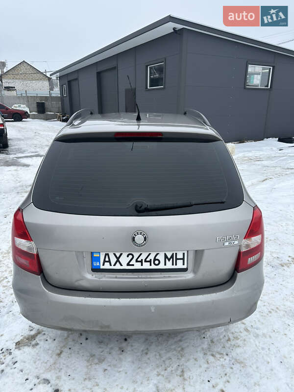 Универсал Skoda Fabia 2008 в Новой Водолаге фото 2 Универсал Skoda Fabia 2008 в Новой Водолаге