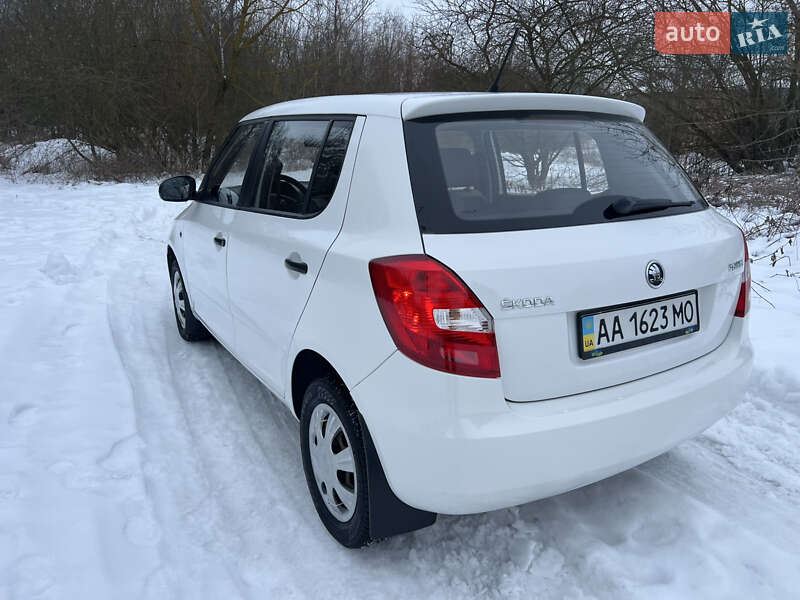 Хэтчбек Skoda Fabia 2013 в Ивано-Франковске фото 7 Хэтчбек Skoda Fabia 2013 в Ивано-Франковске