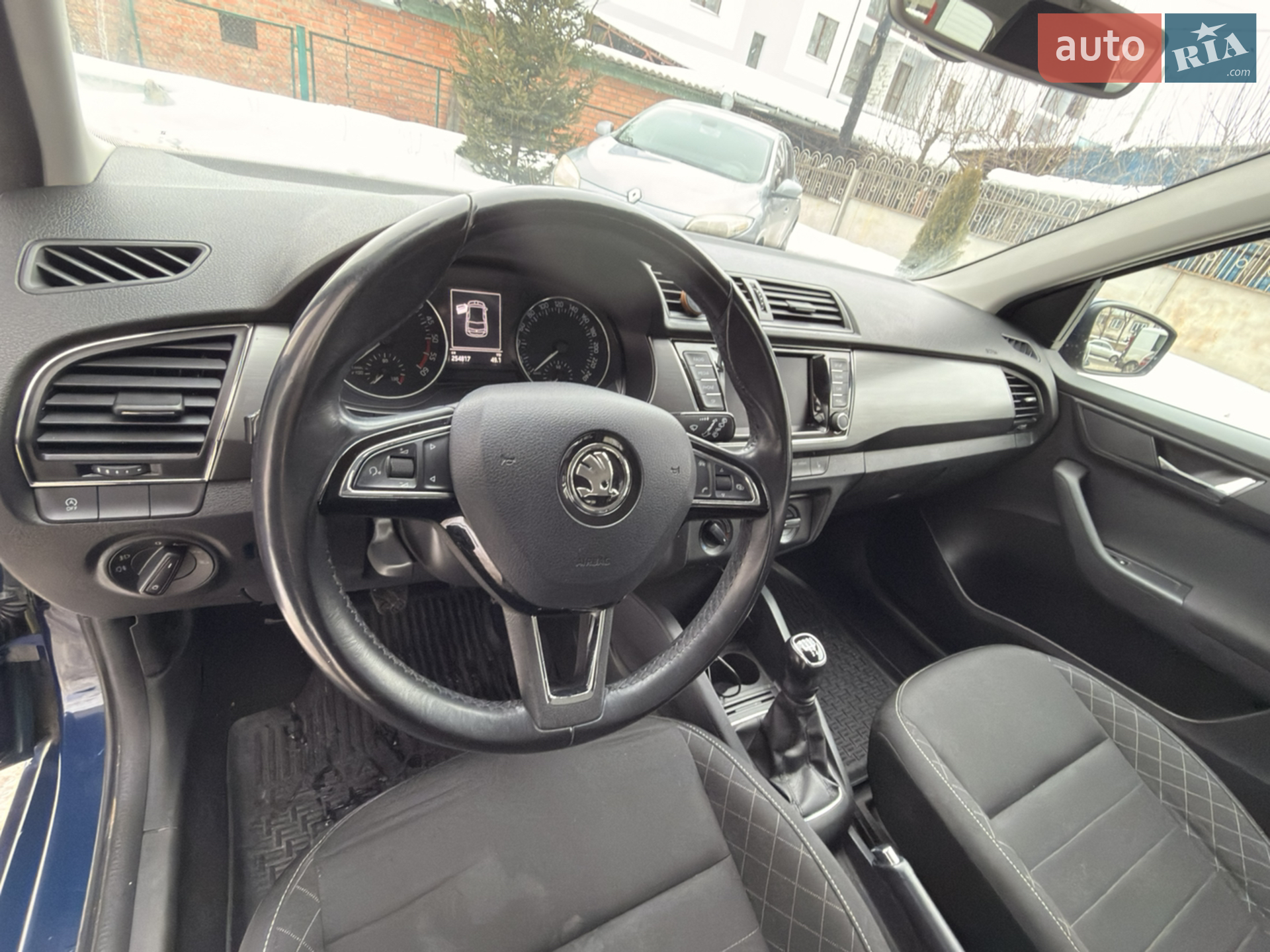 2017 Skoda Fabia - мініатюра 5
