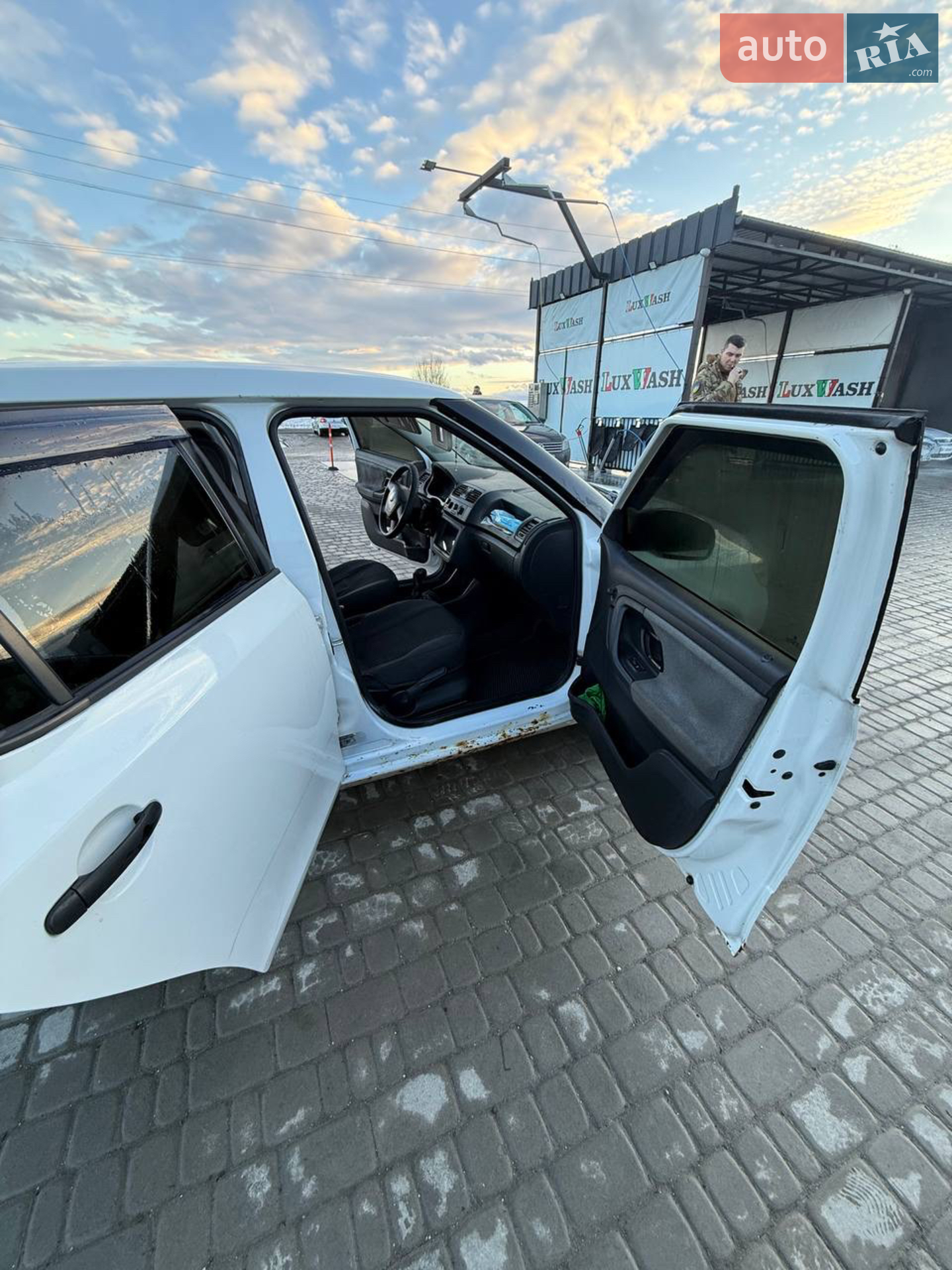 2012 Skoda Fabia - мініатюра 14