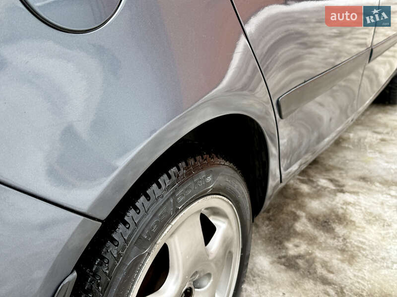 Хэтчбек Skoda Fabia 2007 в Киеве