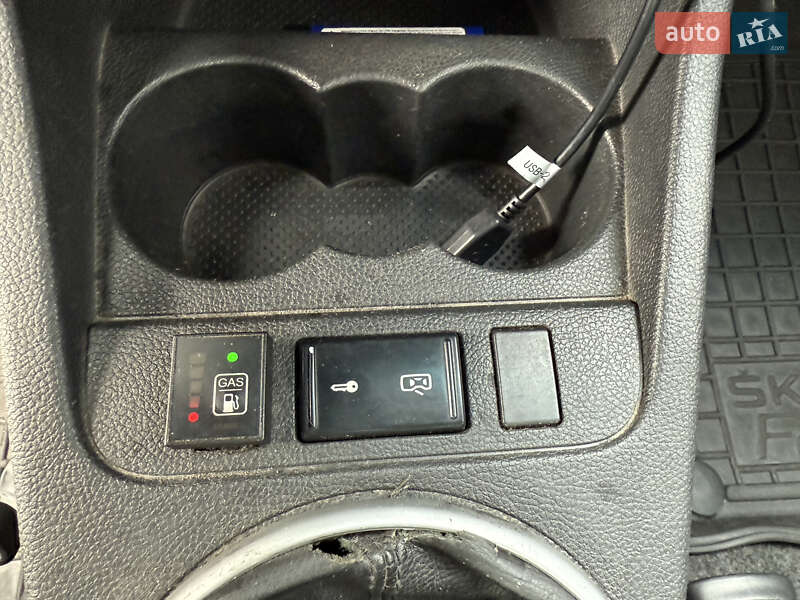 Хэтчбек Skoda Fabia 2007 в Киеве