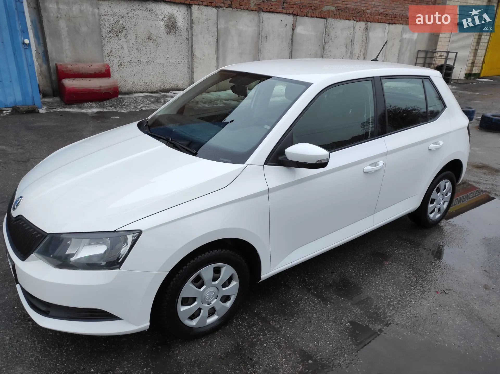 2018 Skoda Fabia - мініатюра 2