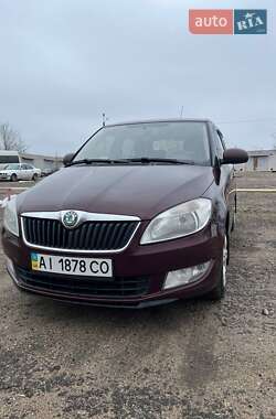 Хетчбек Skoda Fabia 2011 в Запоріжжі