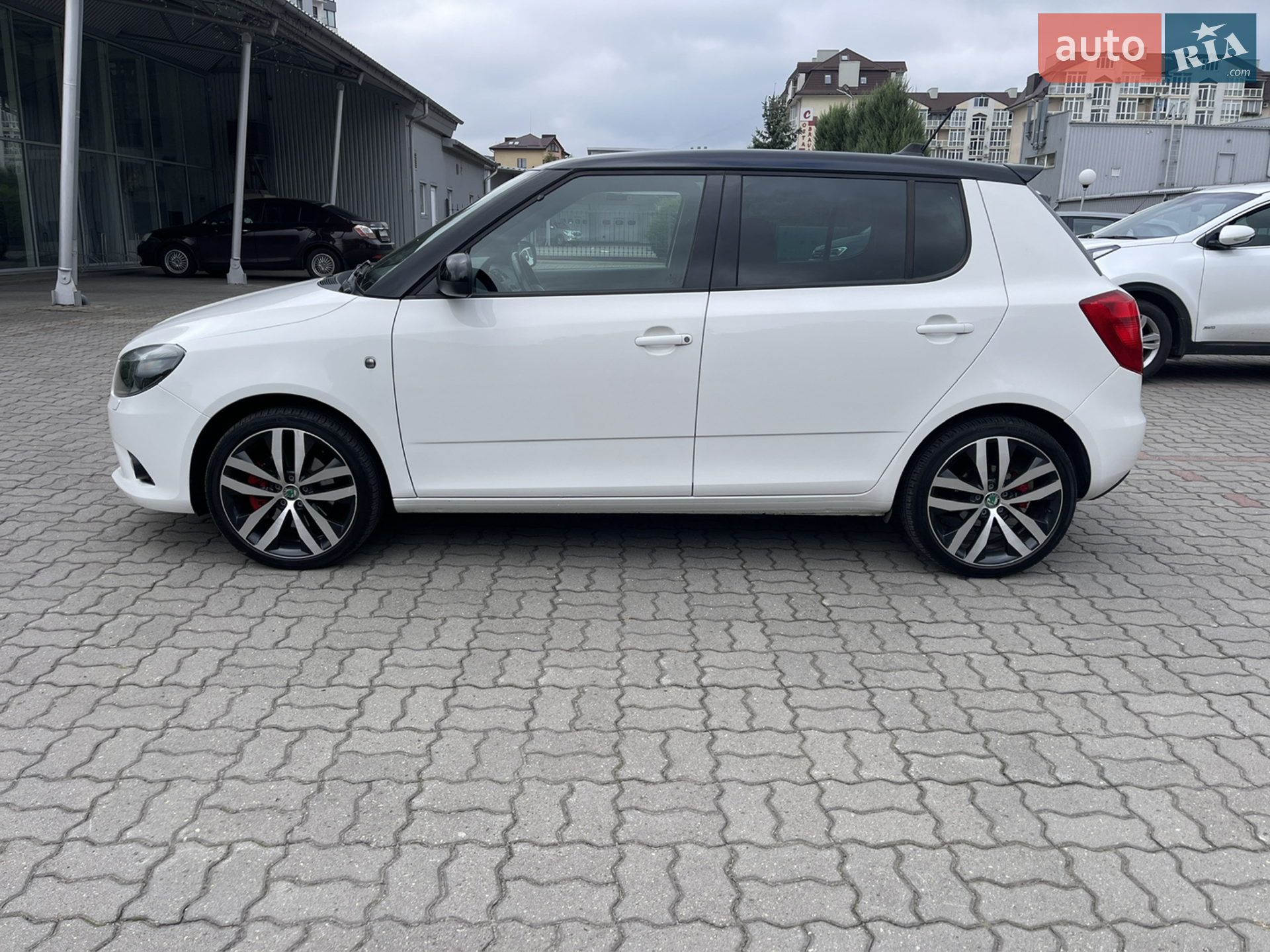 2012 Skoda Fabia - мініатюра 5