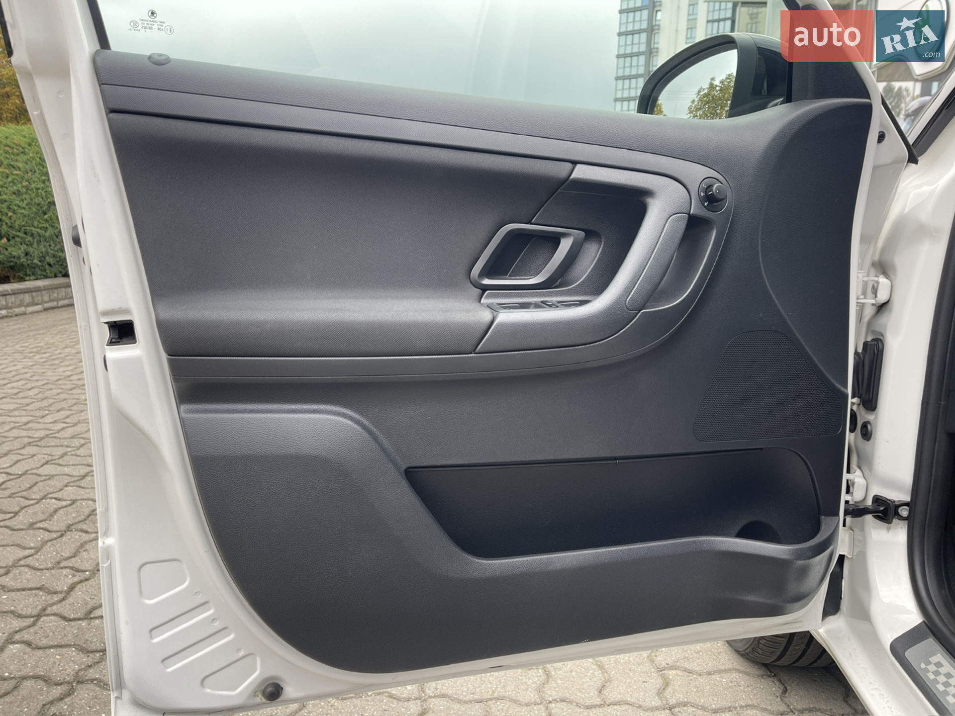 2012 Skoda Fabia - мініатюра 14