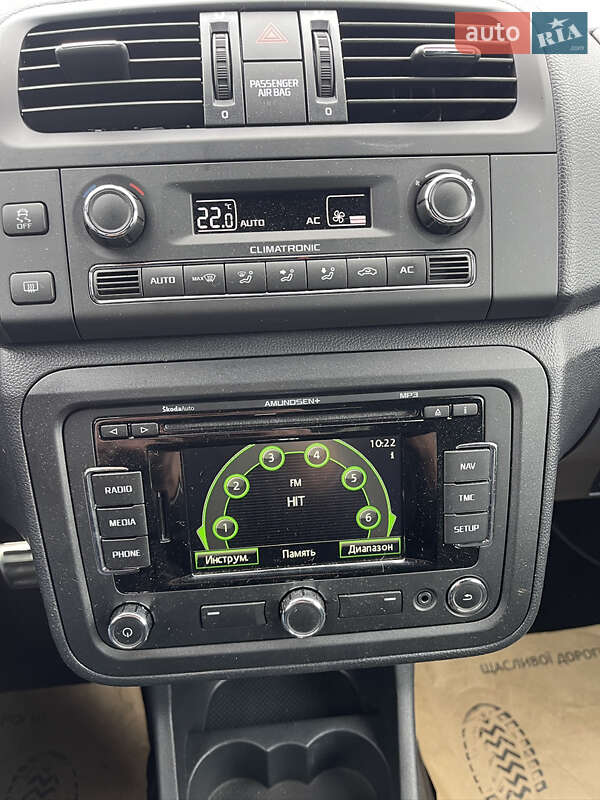 Хэтчбек Skoda Fabia 2012 в Луцке