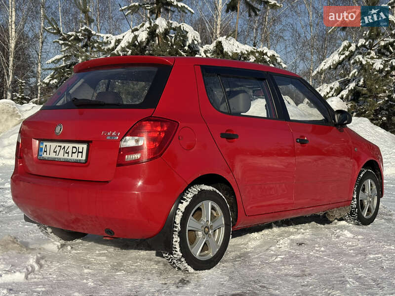 Хэтчбек Skoda Fabia 2008 в Киеве фото 4 Хэтчбек Skoda Fabia 2008 в Киеве
