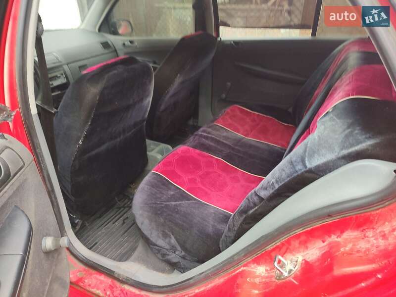 Седан Skoda Fabia 2002 в Тячеве