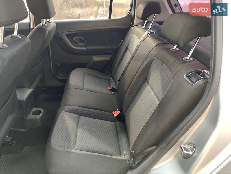Хэтчбек Skoda Fabia 2012 в Харькове фото 10 Хэтчбек Skoda Fabia 2012 в Харькове