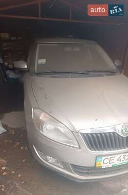 Универсал Skoda Fabia 2011 в Черновцах