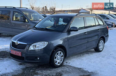 Универсал Skoda Fabia 2008 в Луцке