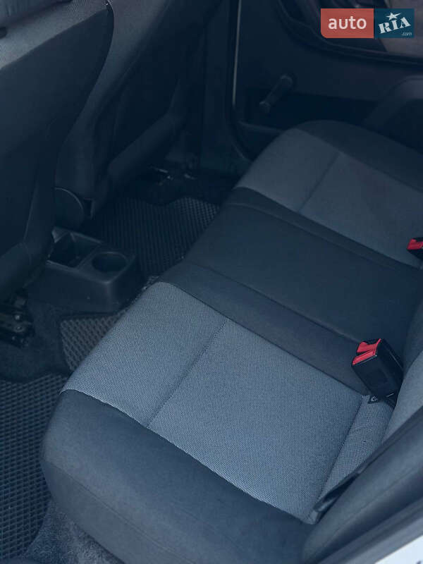 Хэтчбек Skoda Fabia 2012 в Киеве