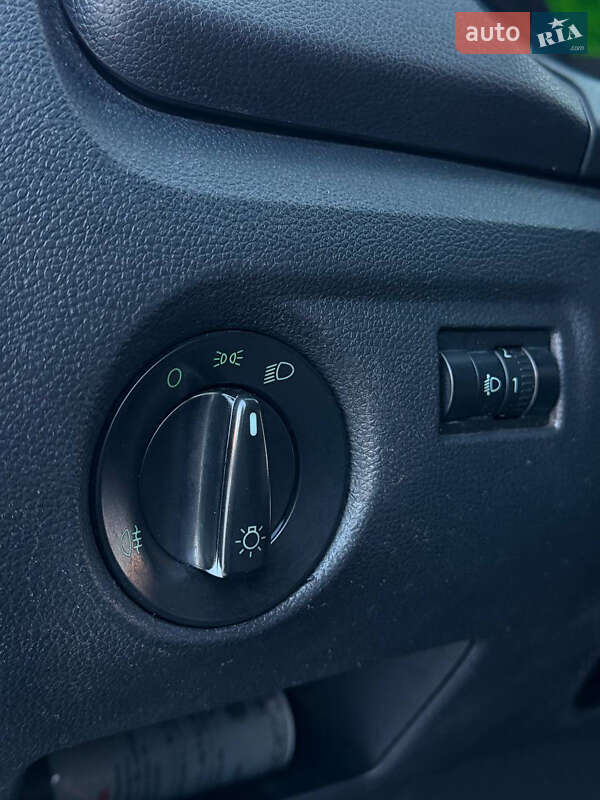 Хэтчбек Skoda Fabia 2012 в Киеве