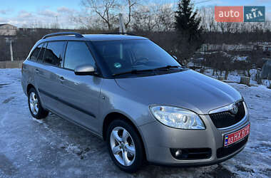 Універсал Skoda Fabia 2009 в Вінниці
