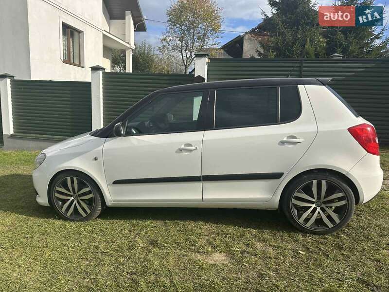 Skoda Fabia 2011