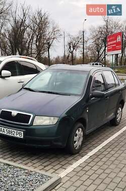 Седан Skoda Fabia 2001 в Рівному