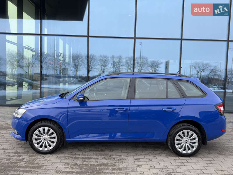 Универсал Skoda Fabia 2021 в Киеве