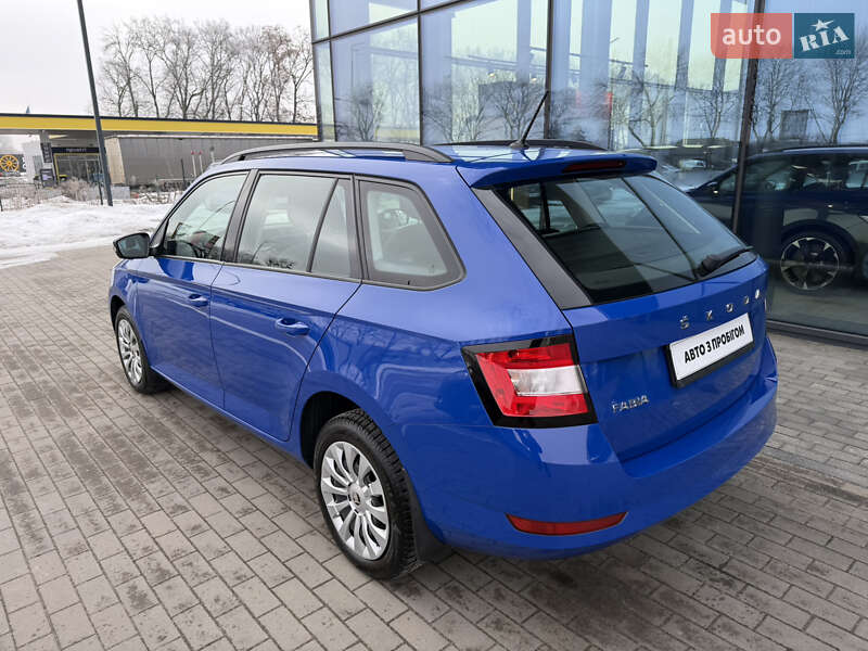 Универсал Skoda Fabia 2021 в Киеве