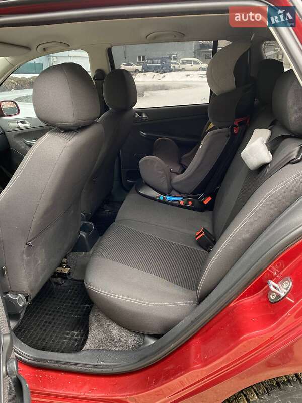 Универсал Skoda Fabia 2006 в Ивано-Франковске