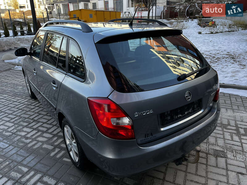 Хэтчбек Skoda Fabia 2013 в Львове
