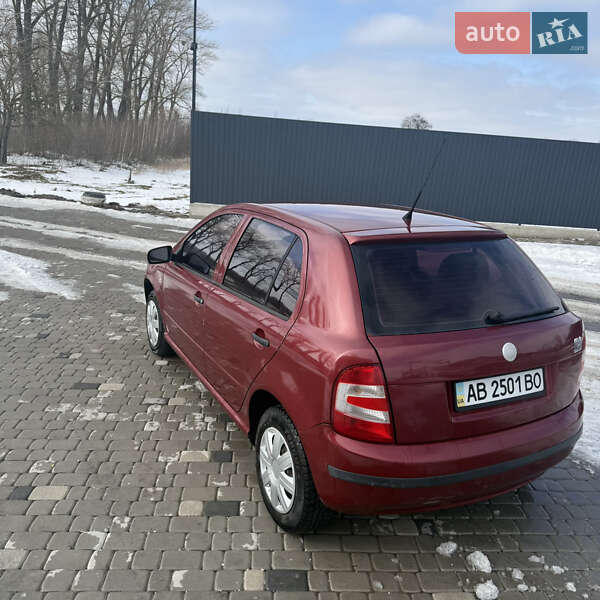 Хэтчбек Skoda Fabia 2006 в Виннице