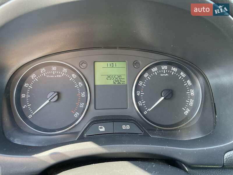 Универсал Skoda Fabia 2011 в Виннице